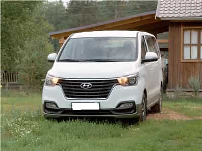Hyundai H-1